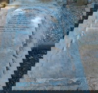 Stone Quarry Cemetery - Tourism Search