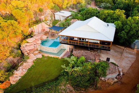 Cygnet Bay Explorer - Tourism Search 1