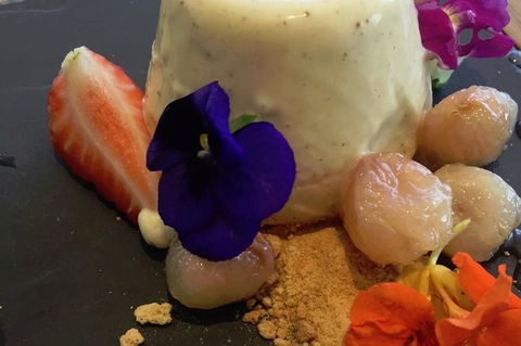MRepublic Restaurant, Bar And Lounge - Tourism Search 2