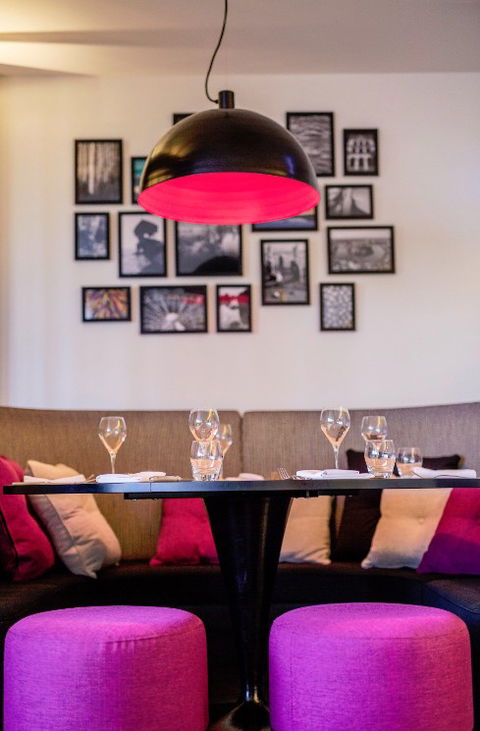 MRepublic Restaurant, Bar And Lounge - Tourism Search 6
