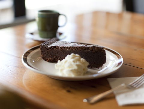 A Bite To Eat, A Drink As Well - Tourism Search 1