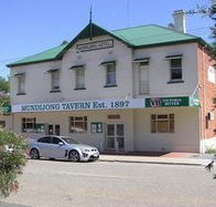 Mundijong Tavern - Tourism Search