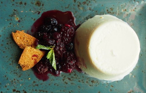 The Meat & Wine Co. Darling Harbour - Tourism Search 2