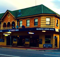 Queens Arms Hotel - Tourism Search