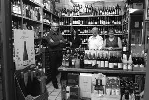 V -wall Tavern Blue Water Brasserie - Tourism Search 3