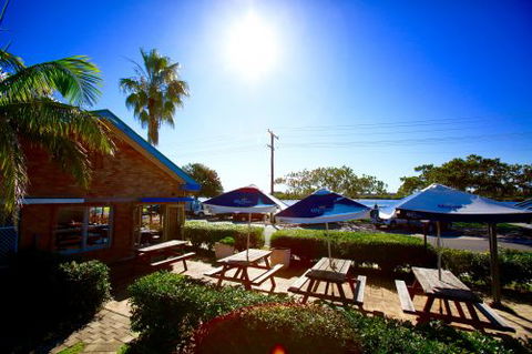 Tea Gardens Hotel–Motel - Tourism Search 1