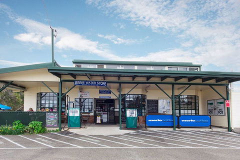 Minnie Water Store - Tourism Search 3