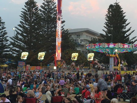 New Years Eve At The Entrance - Tourism Search 0