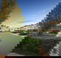 Quest Sanctuary Lakes - Tourism Search