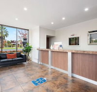 Comfort Inn Deakin Palms - Tourism Search