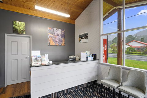 Gold Rush Inn - Tourism Search 5