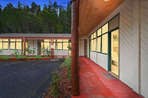 Gold Rush Inn - Tourism Search 1