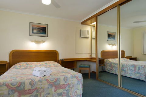 Vacation Village - Tourism Search 3
