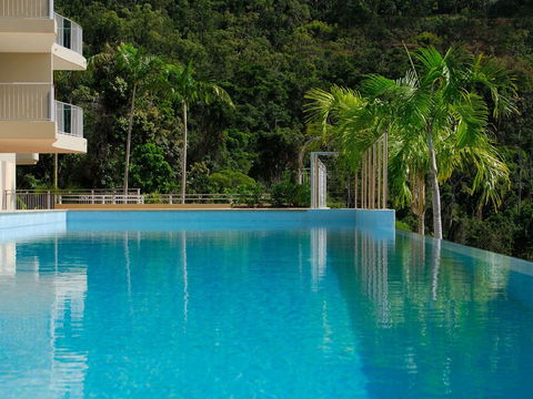 Azure Sea Whitsunday Resort - Tourism Search 0