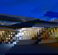 Country Plaza Queanbeyan - Tourism Search