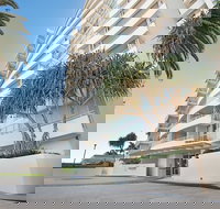 Grand Apartments - Tourism Search