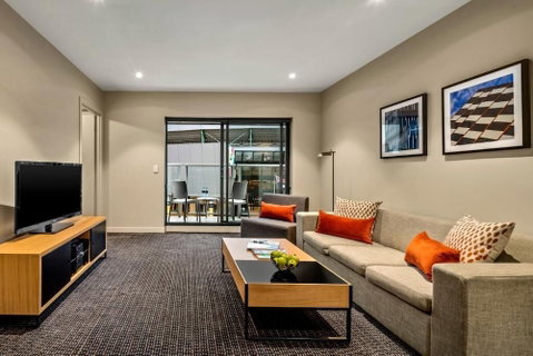 Quest Docklands - Tourism Search 4