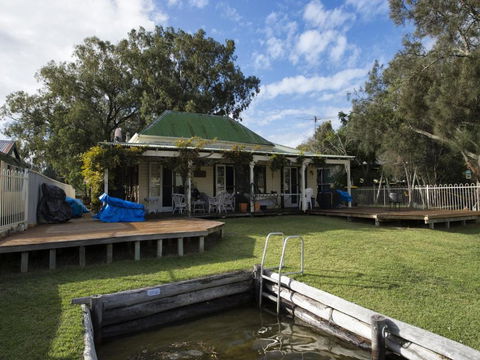 Mandurah Riverfront Holiday Rental - Tourism Search 2