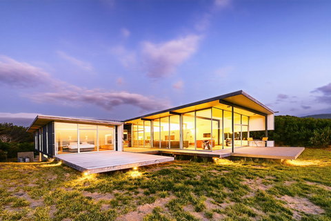 Cloudy Bay Beach House - Tourism Search 0