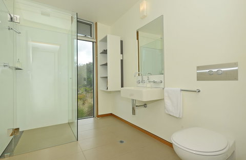 Cloudy Bay Beach House - Tourism Search 5