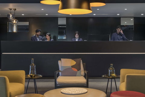 Oaks Melbourne Southbank Suites - Tourism Search 0