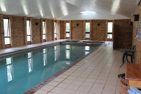 North Parkes Motel - Tourism Search 0