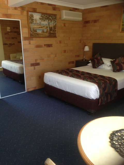 North Parkes Motel - Tourism Search 2