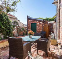 100 on South Callan Apartments - Tourism Search