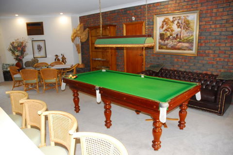 Gaerwood B & B - Tourism Search 4