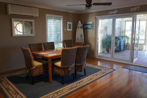 Holiday House - Tourism Search 2