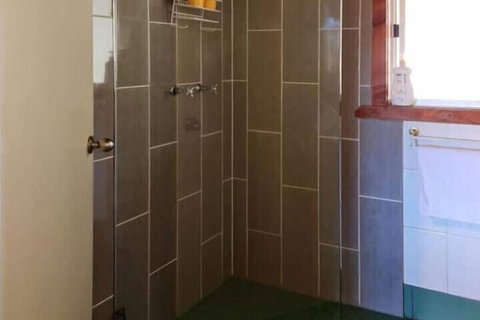 Shady Creek Eco Cabin - Tourism Search 5