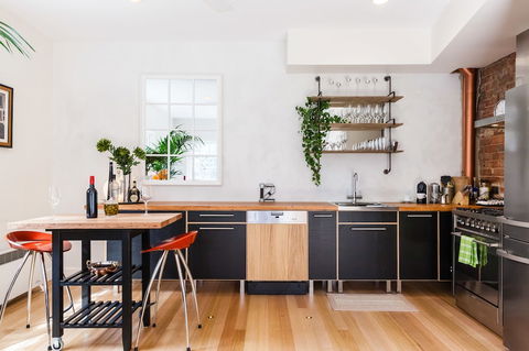 VERA, 1BDR South Melbourne Apartment - Tourism Search 6
