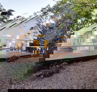 White Cottage - Tourism Search