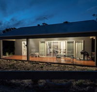 Country Mile Escape - Tourism Search