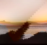 Manfield City Waterfront View Cottage - Tourism Search