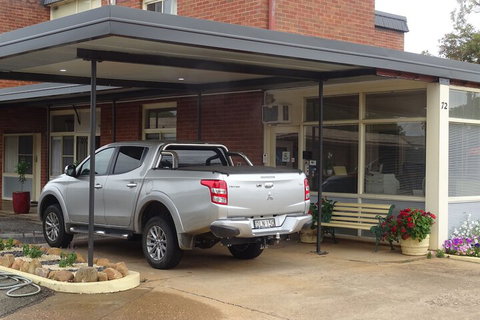 Memphis Motor Inn - Tourism Search 5