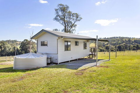 Valley Cabins By The Creek - Tourism Search 5