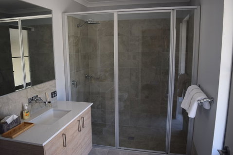 Eagle Bay House - Tourism Search 1