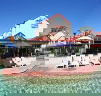 Nelson Bay Breeze Holiday Apartments - Tourism Search