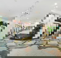 Crystal Bay on the Broadwater - Tourism Search