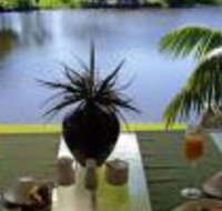 Alexander Lakeside Bed  Breakfast - Tourism Search
