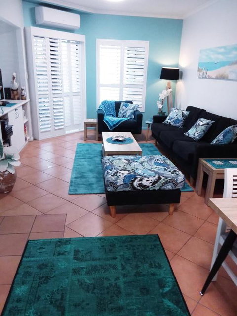 Jackies Holiday Apartment - Tourism Search 4