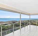Avaya Sellicks Beachfront Getaway WiFi - Tourism Search