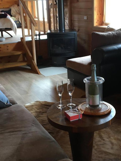 Springmead Rustic Cabin - Tourism Search 1