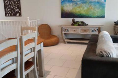 Ven & Marks Place - Tourism Search 6