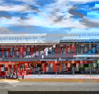 Commercial Hay Hotel - Tourism Search