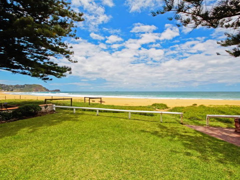 Beachside Bungalow #4 4 / 139 Avoca Drive Avoca Beach - Tourism Search 6