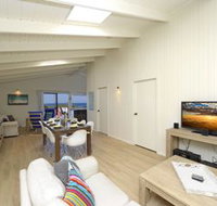 Pet Friendly Lentara St. 26 Fingal Bay - Tourism Search