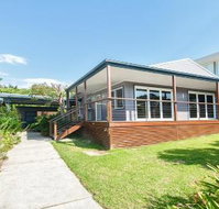 No. 1 Fingal Bay Beach House The Little Abode - Tourism Search