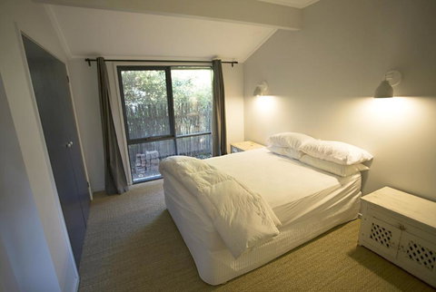 LOCKINGTON - Tourism Search 4